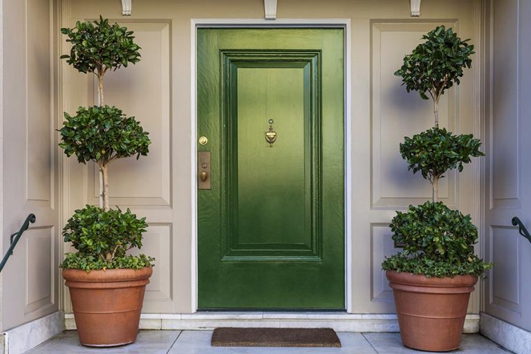 5 Signs You Need to Replace Your Front Entry Door - Mex Z House